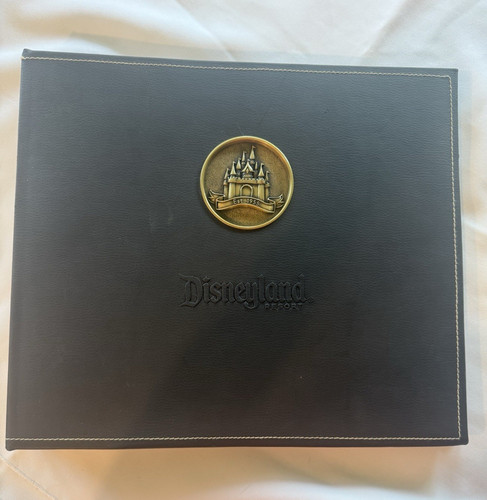 Disney disneyland resort est - disney,